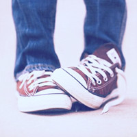 书页间的头像-天云源码